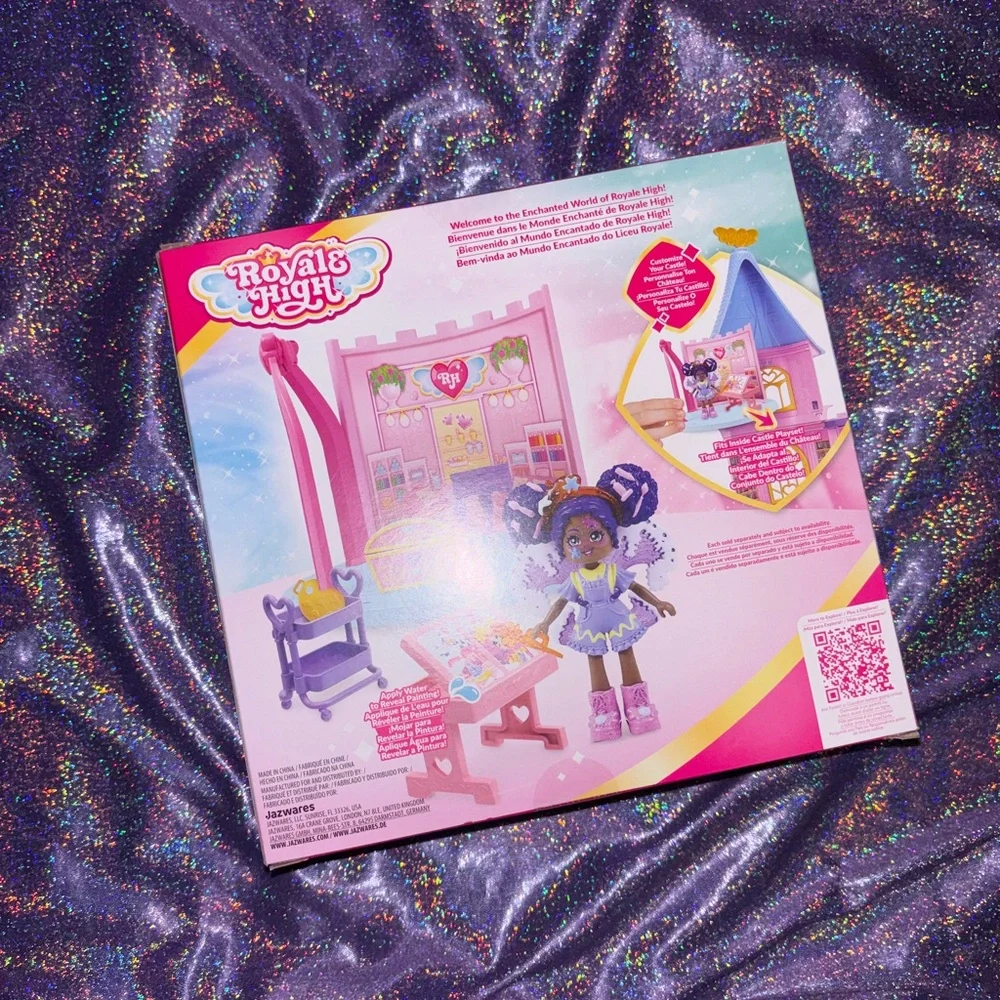 Roblox: Royale High Art Class Playset